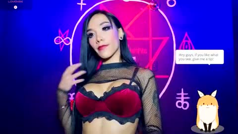 Victoria Vampire online show from 3, 10, 2025