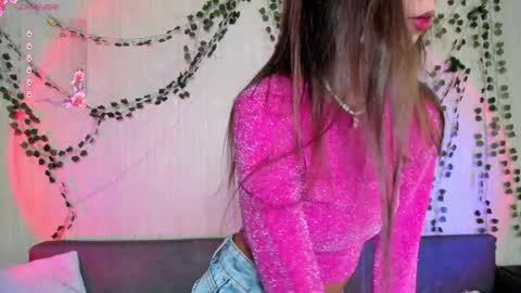 Snapshot of victoriawilder chatting on 28, 10, 2025 Victoria online show from 28, 10, 2025