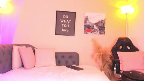 Victoriazans online show from 19, 2, 2026