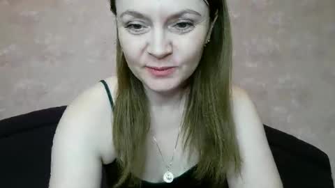Snapshot of victoriia_secret chatting on 23, 3, 2026 Victoria online show from 23, 3, 2026