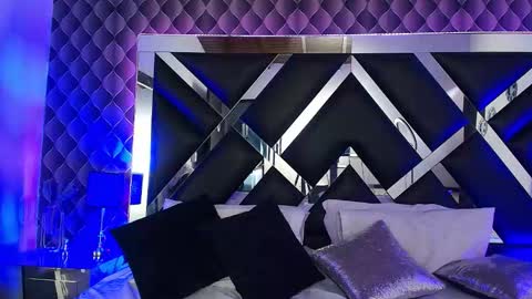 victtoria lee online show from 1, 11, 2025