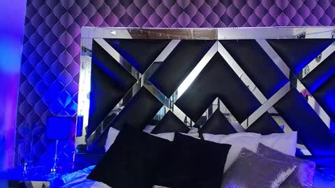 victtoria lee online show from 18, 3, 2026