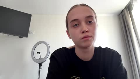 vidabradbury online show from 13, 3, 2026