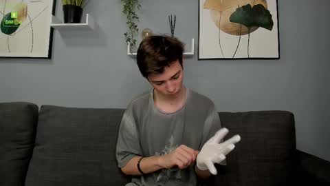 Viego Pattel online show from 17, 10, 2025