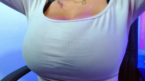 viioleta online show from 23, 4, 2026