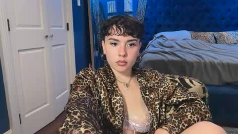 viipertheviixen online show from 15, 7, 2026