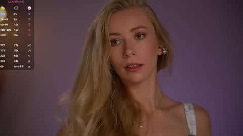 vika54784 online show from 17, 4, 2026