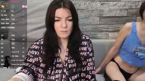 follow my fansly  online show from 26, 11, 2025