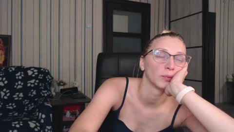 Vika online show from 28, 7, 2026