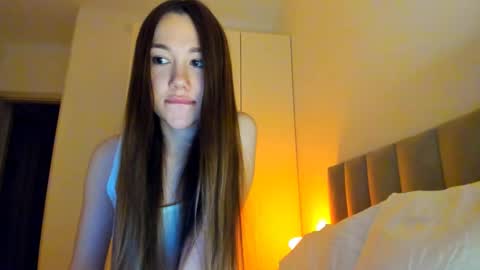 Snapshot of vikawels chatting on 23, 11, 2025 Vika online show from 23, 11, 2025