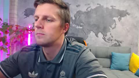 vikingchrisss online show from 5, 12, 2025