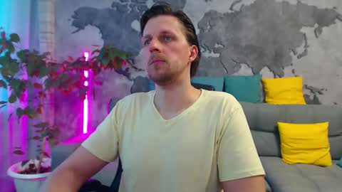 vikingchrisss online show from 11, 4, 2026