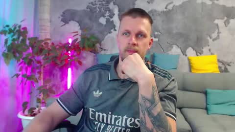 vikingchrisss online show from 9, 6, 2026