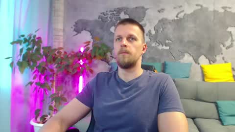 vikingchrisss online show from 12, 6, 2026