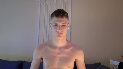 Snapshot of viksons chatting on 8, 7, 2026 Max online show from 8, 7, 2026