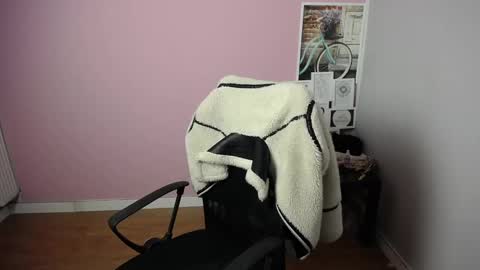 viktoria_lovely online show from 20, 2, 2025