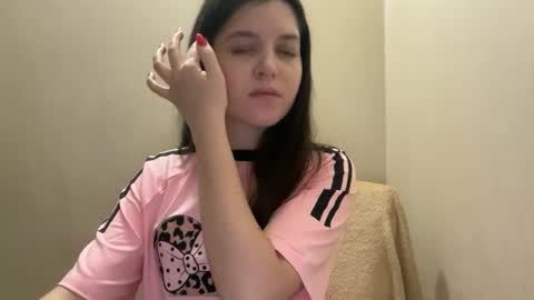 Snapshot of viktoria_most chatting on 12, 11, 2025 Viktoria Most online show from 12, 11, 2025