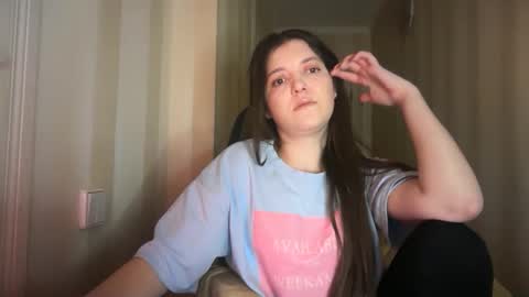 Snapshot of viktoria_most chatting on 8, 1, 2026 Viktoria Most online show from 8, 1, 2026