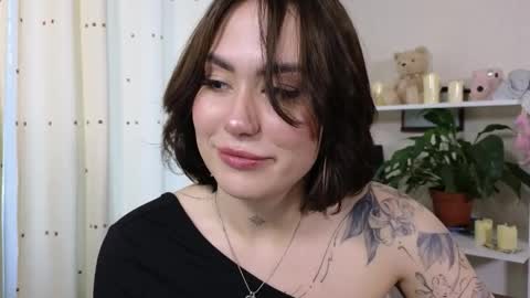 Snapshot of viktoriamoore chatting on 9, 5, 2026 viktoriamoore online show from 9, 5, 2026