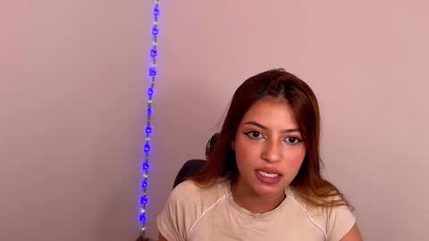 viky_evanss online show from 19, 5, 2026