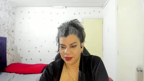 VIKY ADAMS online show from 20, 4, 2026