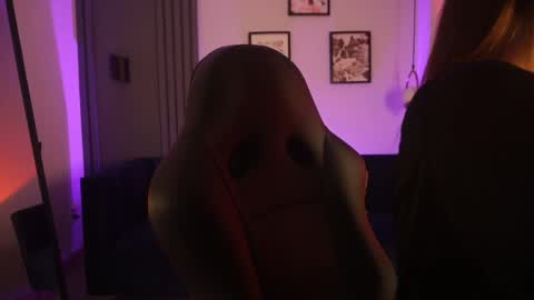 Victoria online show from 24, 4, 2026