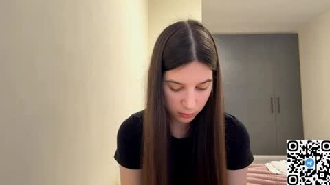 Vivien online show from 8, 3, 2026