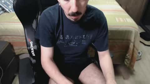 Snapshot of vincebruv chatting on 10, 1, 2025 Vince Bruv online show from 10, 1, 2025