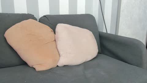 Vincent.  uncut 18cm online show from 13, 2, 2025