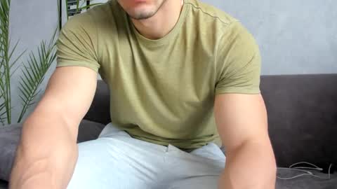 Vincent.  uncut 18cm online show from 27, 2, 2025