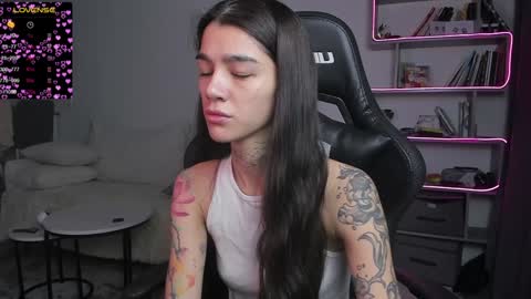 vinkitinkii online show from 29, 1, 2025