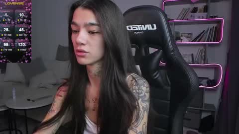 vinkitinkii online show from 23, 2, 2025