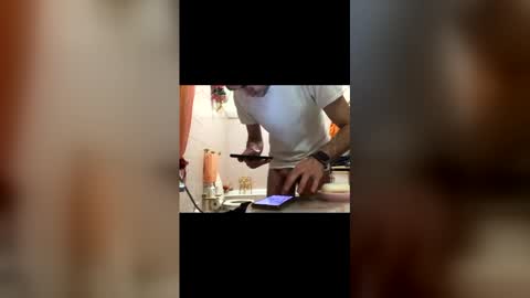 Snapshot of vinmin90 chatting on 29, 11, 2025 Zenith online show from 29, 11, 2025