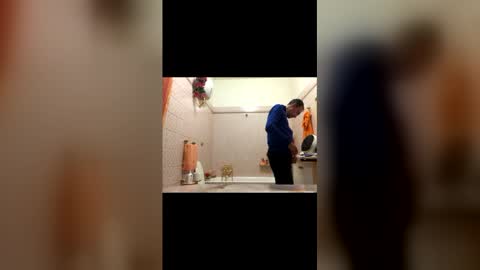 Snapshot of vinmin90 chatting on 2, 12, 2025 Zenith online show from 2, 12, 2025