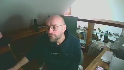 Snapshot of vins7451 chatting on 26, 2, 2025 vins online show from 26, 2, 2025