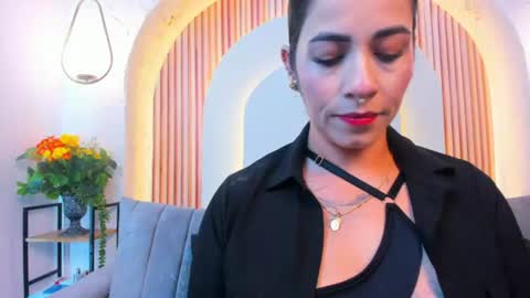 Violette online show from 18, 6, 2026