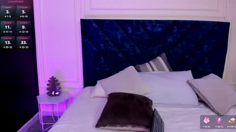 Violet online show from 9, 3, 2026