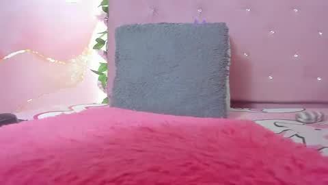 violet__taylor_ online show from 14, 4, 2026