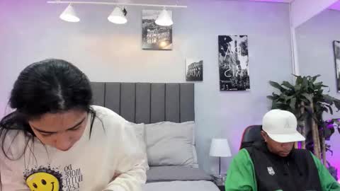 Snapshot of violet_and_myers chatting on 8, 11, 2025 Violet and Myers online show from 8, 11, 2025