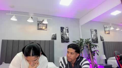 Snapshot of violet_and_myers chatting on 18, 11, 2025 Violet and Myers online show from 18, 11, 2025