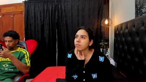 Snapshot of violet_and_myers chatting on 27, 11, 2025 Violet and Myers online show from 27, 11, 2025