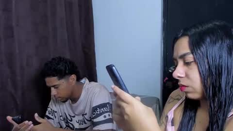 Violet and Myers online show from 17, 12, 2025