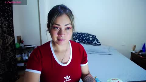 violet_bosh1 online show from 12, 6, 2026