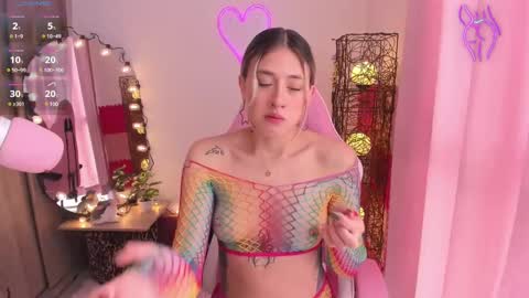 Snapshot of violet_ch chatting on 27, 1, 2025 violet online show from 27, 1, 2025