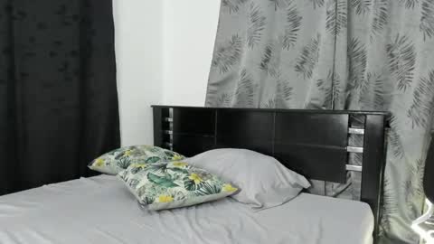 violeta_gracee online show from 25, 4, 2026