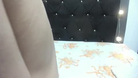 VioletaDums online show from 13, 4, 2026