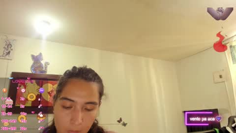 Snapshot of violetalee chatting on 18, 1, 2025 Jimena online show from 18, 1, 2025