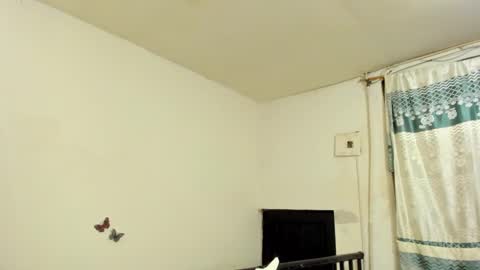 Snapshot of violetalee chatting on 25, 2, 2025 Jimena online show from 25, 2, 2025