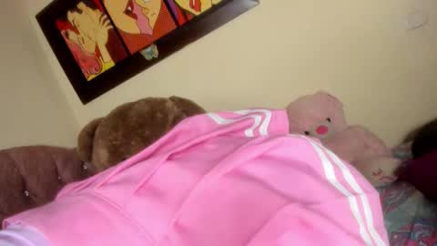 Snapshot of violetalee chatting on 23, 10, 2025 Jimena online show from 23, 10, 2025