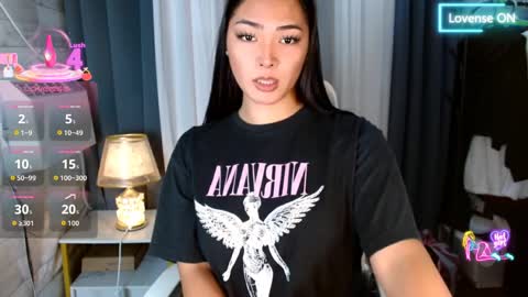 violet online show from 25, 3, 2026